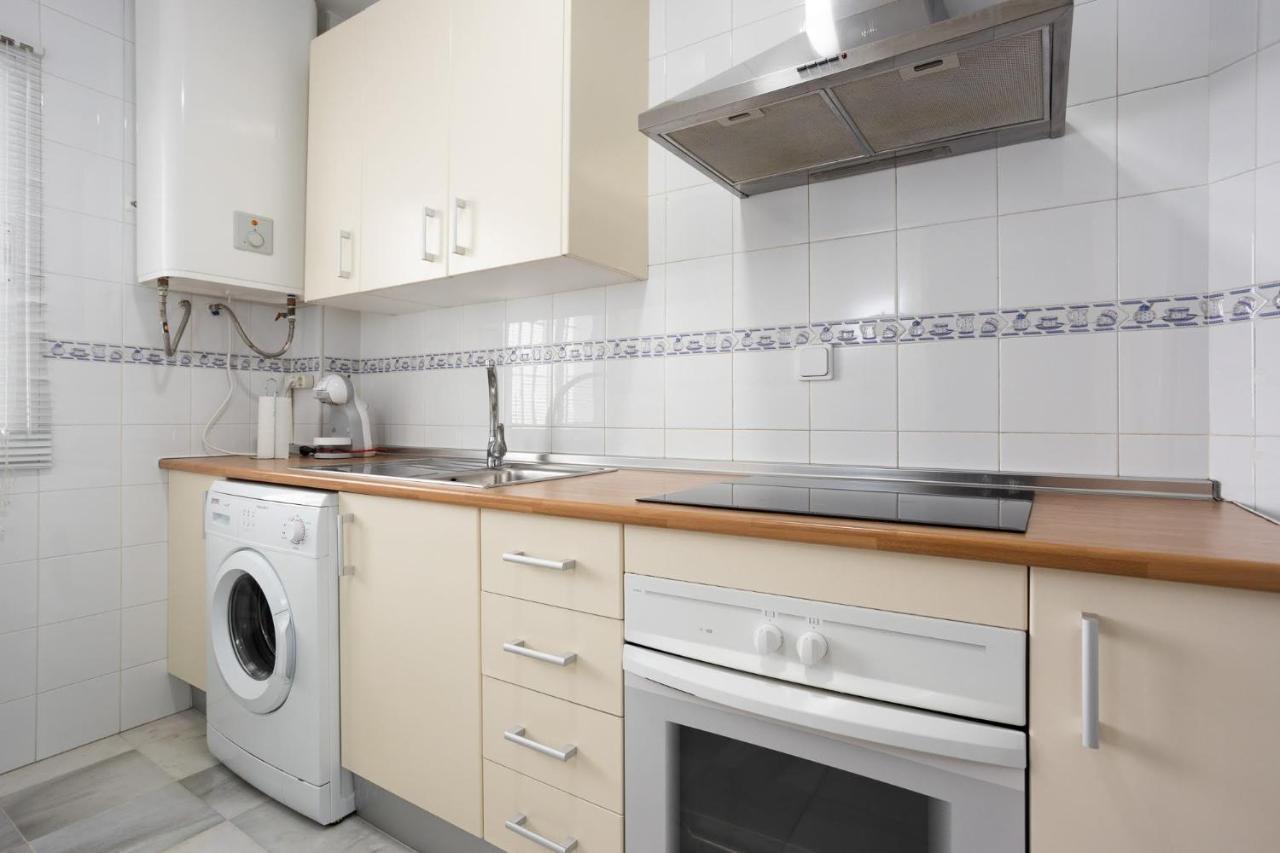 Apartamentos Los Cantaros El Puerto de Santa María Kültér fotó