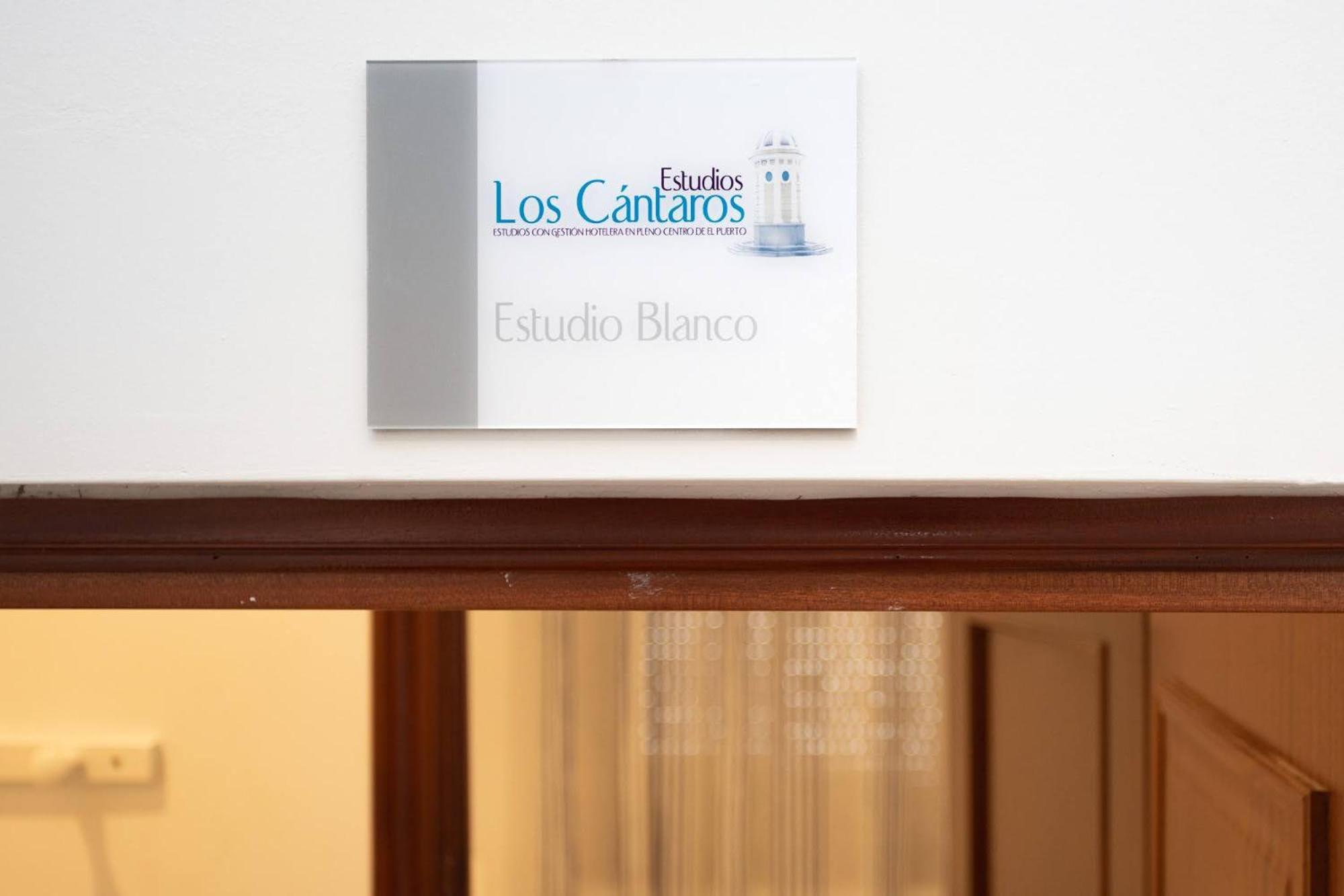 Apartamentos Los Cantaros El Puerto de Santa María Kültér fotó