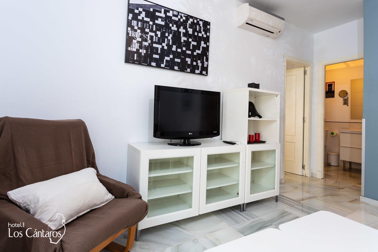 Apartamentos Los Cantaros El Puerto de Santa María Kültér fotó