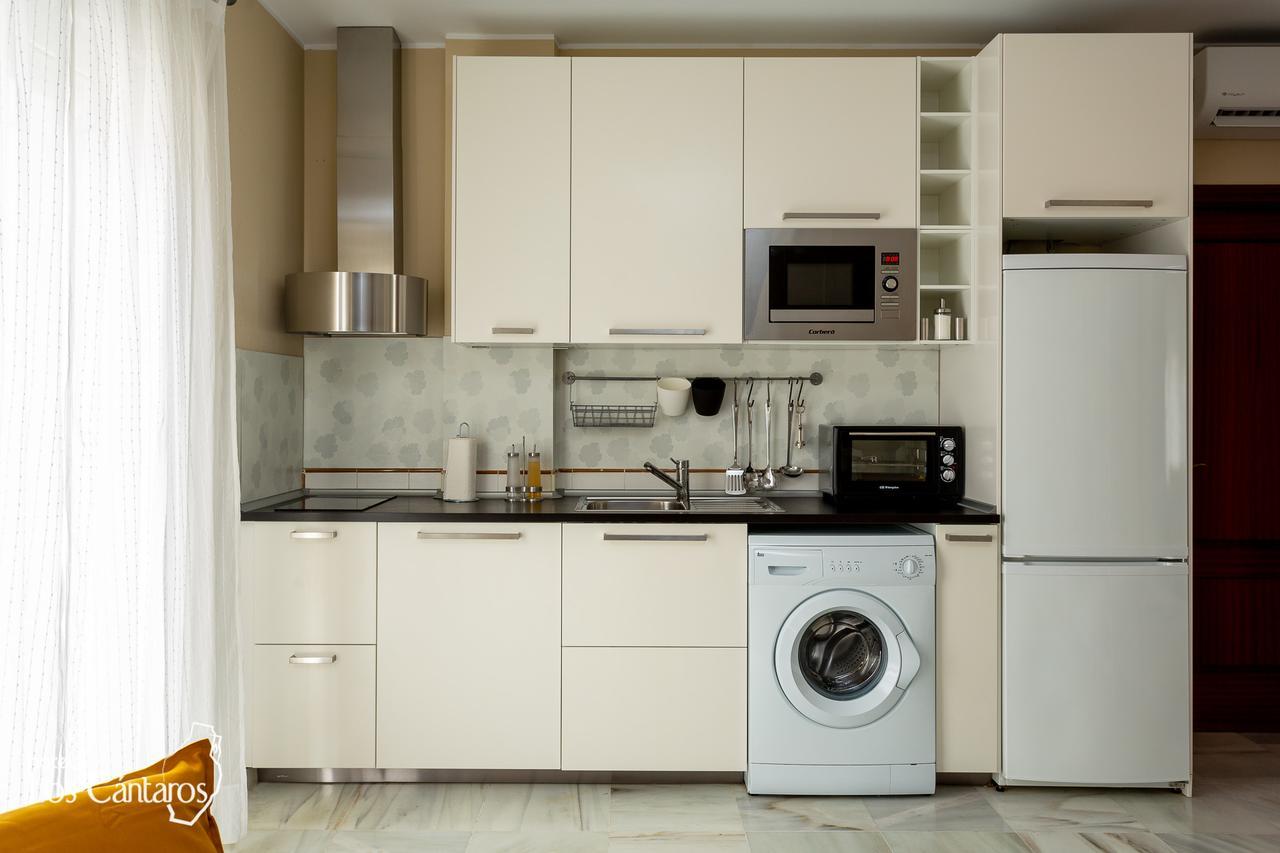 Apartamentos Los Cantaros El Puerto de Santa María Kültér fotó