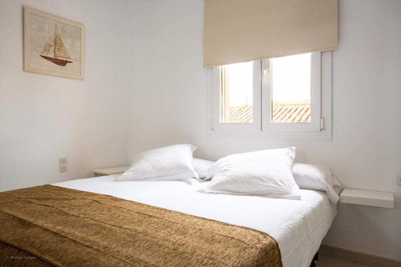 Apartamentos Los Cantaros El Puerto de Santa María Kültér fotó